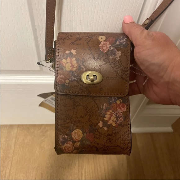 RARE PATRICIA NASH RIVELLA FLORAL MAP SLIM LEATHER CROSSBODY PURSE - Picture 3 of 10